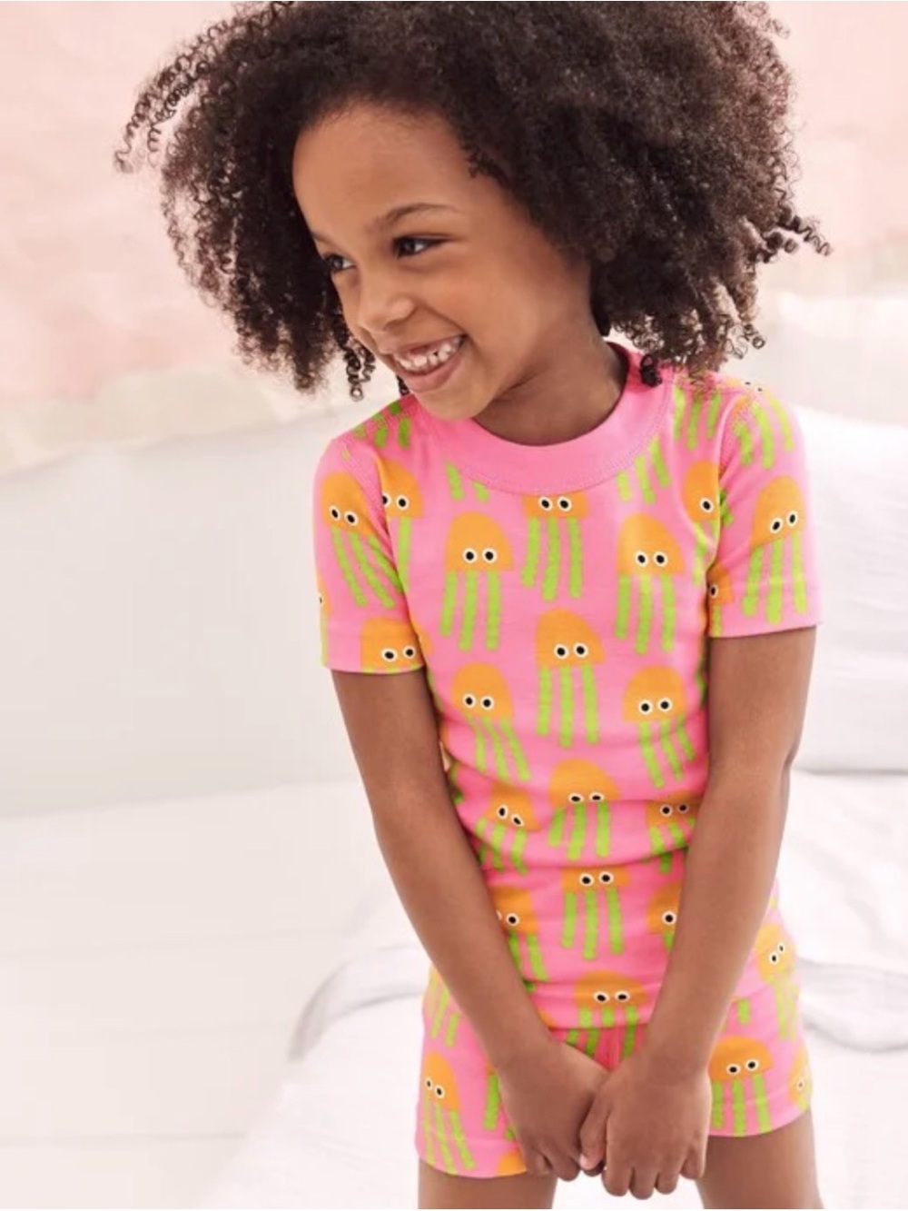 Hanna Andersson size 6/7 Pink Pajama Set with Orange & Green Jellyfish Print